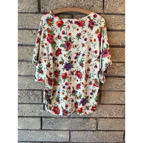 Cynthia Steffe Womens Floral Print Top XL Soft Knit Blouse White Multicolor - Picture 7 of 7